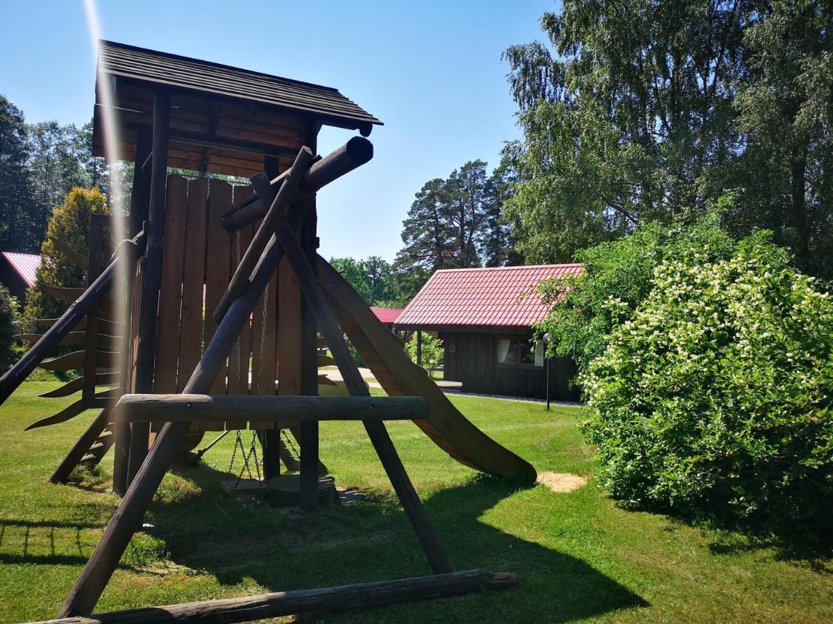 Viesu Nams Vecmuiza Hotell Tūja Eksteriør bilde