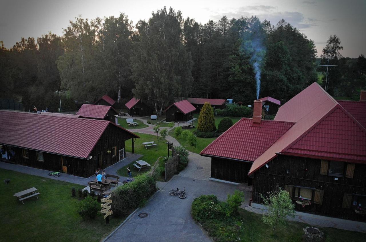 Viesu Nams Vecmuiza Hotell Tūja Eksteriør bilde