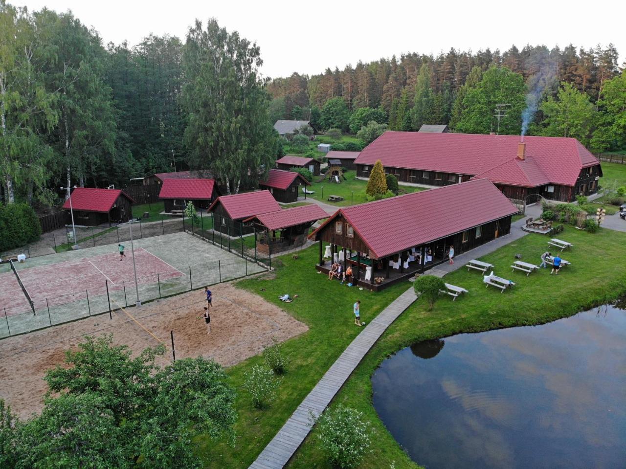 Viesu Nams Vecmuiza Hotell Tūja Eksteriør bilde