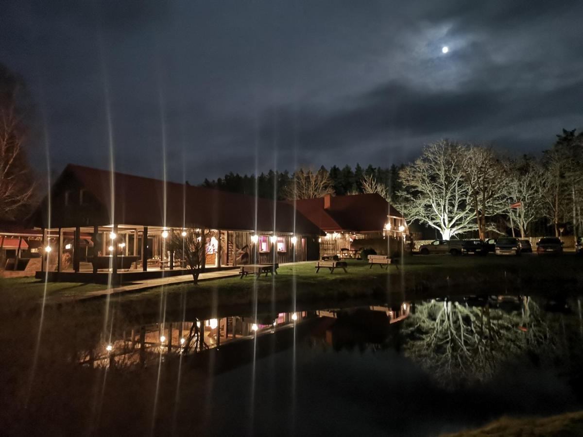 Viesu Nams Vecmuiza Hotell Tūja Eksteriør bilde